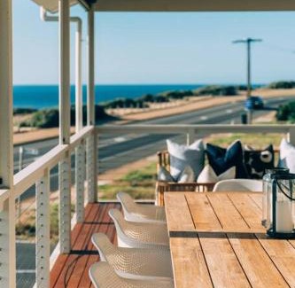 Aldinga Beach House | ōSHEN - Sleeps12 Gym Kayak MountnBike BeachFrnt
