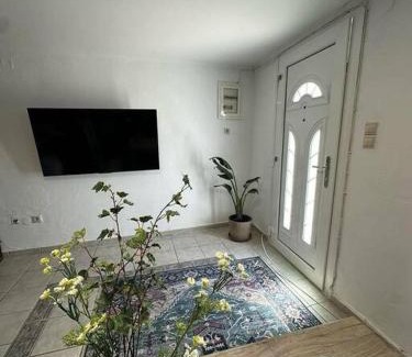 Paralia Agias Fotinis House | Μεζονέτα - Παραλία Αγία Φωτεινή