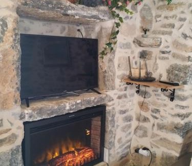 Mesta House | ΜΕΣΤΑ - ΠΛΑΤΕΙΑ