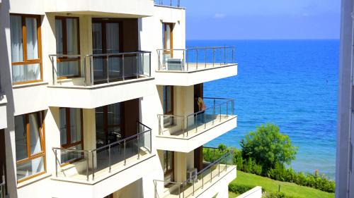 Byala Apartment | Апартаменти Бяла Клиф на плажа - Apartments Byala Cliff First Line