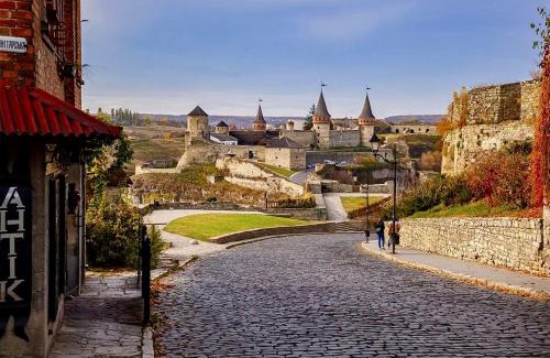 Kamenets-Podol'skiy Apartment | Апартаменти біля Фортеці