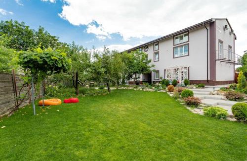 Darnyckyj Apartment | Апартаменти двохкімнатні в клубном будинку Villa Irina