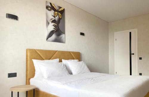 Lutsk Apartment | Апартаменти Еліт, Центр, ЖК Яровиця, Паркомісце