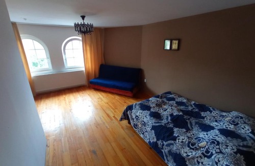 Pochaiv Apartment | Апартаменти Затишок