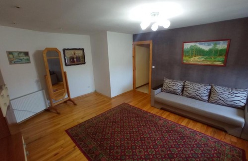 Pochaiv Apartment | Апартаменти Затишок