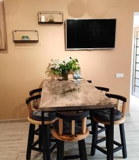 Uman Apartment | Апартаменти поруч із Софіївським парком Dolce Vita , "У нас є світло завжди"