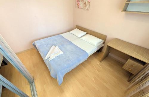 Babushkins'kyi district Apartment | Апартаменти смарт на проспекті Гагаріна Науки Мечнікова центр Тополь Дафі Neo Plaza ДДУВС ДІІТ ДНУ Сomfort24