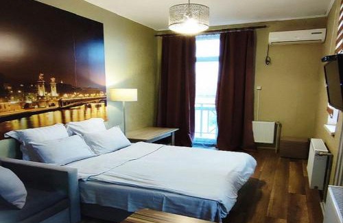 Petrovskoye Apartment | АПАРТАМЕНТЫ ЛЕВАДА Апартаменти ЛЕВАДА Apartments LEVADA