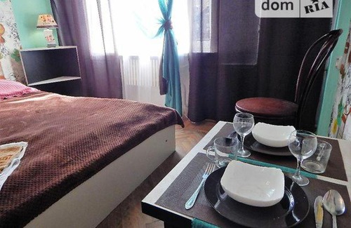 Petrovskoye Apartment | Апартаменты на Павловской центр!