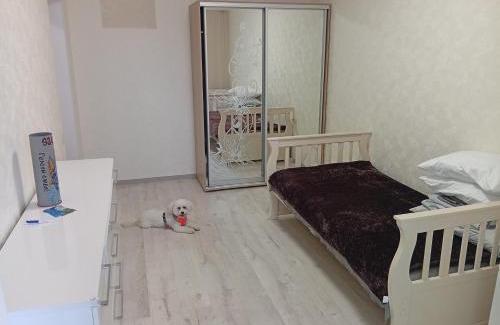 Yuzhne Apartment | Апартаменты у моря м Южне