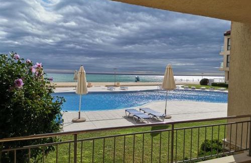 Obzor Apartment | Апартамент Б003 в Обзор Бийч Резорт на първа линия с директен достъп до плажа!