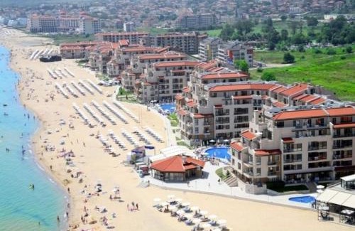 Obzor Apartment | Апартамент Б003 в Обзор Бийч Резорт на първа линия с директен достъп до плажа!