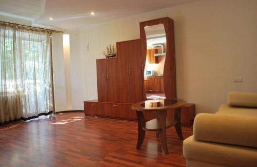 Dnipro Apartment | Аппартаменты на проспекте Александра Поля Кирова 127