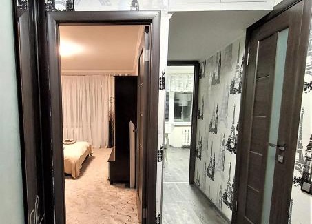 Dniprovs'kyi District Apartment | Атмосферна 1-к квартира м Лівобережна