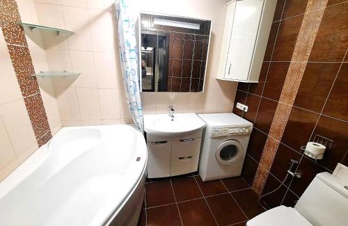 Sukhinovka Apartment | Ботанік це 3 кімнатна квартира подобово у центрі Полтави Мережа Alex Apartments Безконтактне заселення 24-7 Документи для відряджень