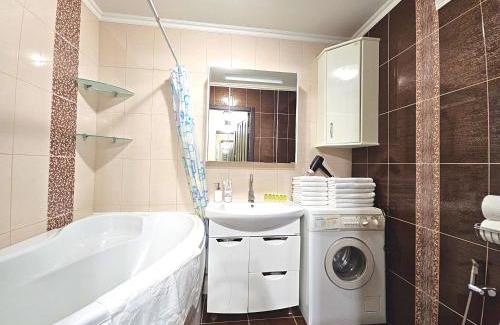 Sukhinovka Apartment | Ботанік це 3 кімнатна квартира подобово у центрі Полтави Мережа Alex Apartments Безконтактне заселення 24-7 Документи для відряджень