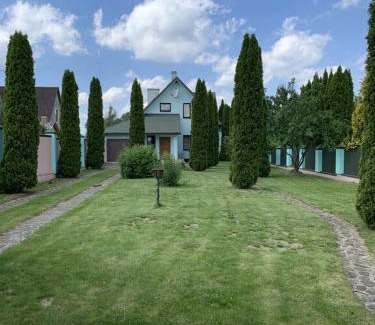 Volyn Oblast Villa | Бояринка