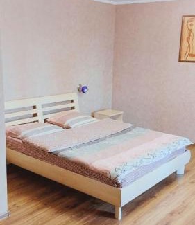 Uman Apartment | Будинок з Терасою Біля Фонтанів