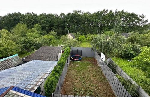 Khomyakuvka House | Будинок подобово біля лісу