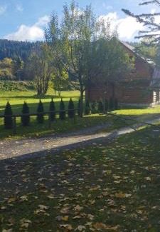 Pilipets Villa | Біля річки