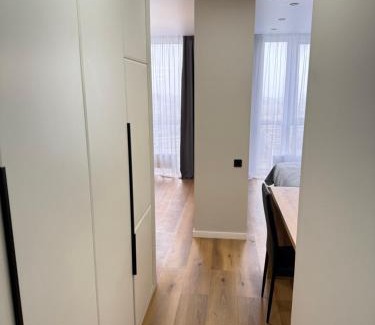 Podilskyj Apartment | Варшавський