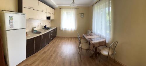 Snidavka House | Вершина