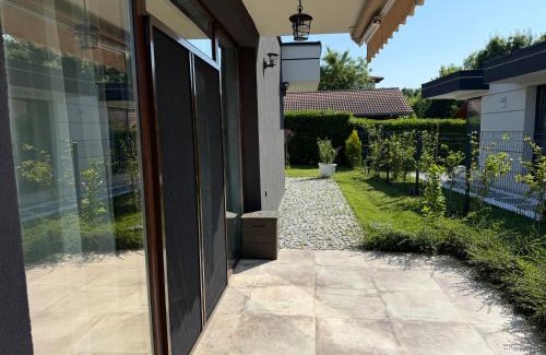 Lozenets Villa | Вила Фамилия - Villa Family