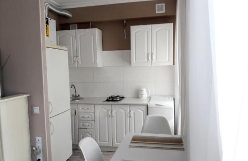 Degtyari Apartment | В Белых тонах 1ком Центр ЦУМ, пр Мира WI - FI Посуточно месяц