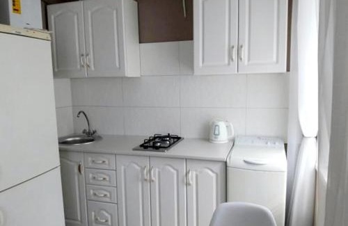 Degtyari Apartment | В Белых тонах 1ком Центр ЦУМ, пр Мира WI - FI Посуточно месяц