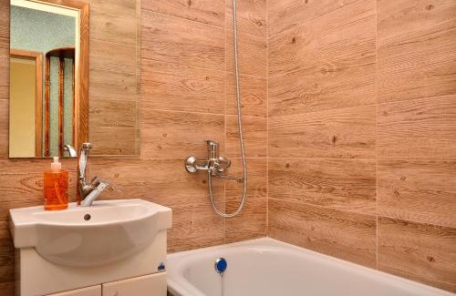 Fastiv Apartment | Героїв Танкістів, 8