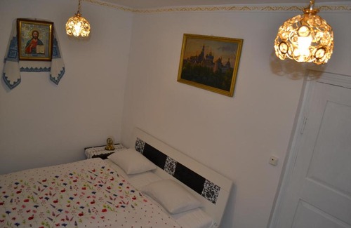 Pochaiv House | Гостьовий дім у Почаєві