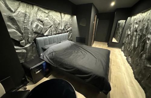 Sukhinovka Hotel | Готель на Автовокзалі