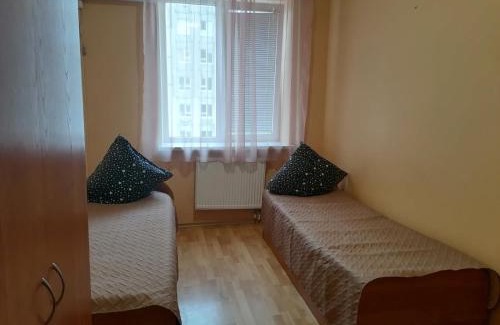 Yavory Hotel | Готель "Український Дворик"