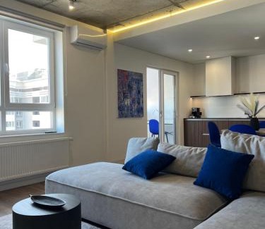 Maliyevtsy Apartment | Двокімнатний люкс в ЖК над Бугом