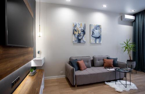 Mykolaiv Apartment | Двух комнатная квартира в центре