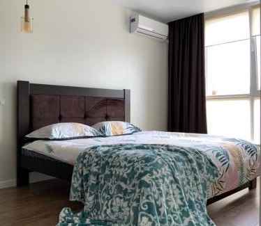 Rivne Apartment | Дизайнерський ремонт&центр& VIP, ЕЛЕКТРОЗАПРАВКА на території будинку