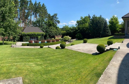 Klavdiyevo-Tarasove House | Домик Счастья