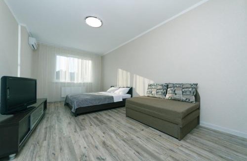 Pozniaky Apartment | Драгоманова 38а 2й поверх