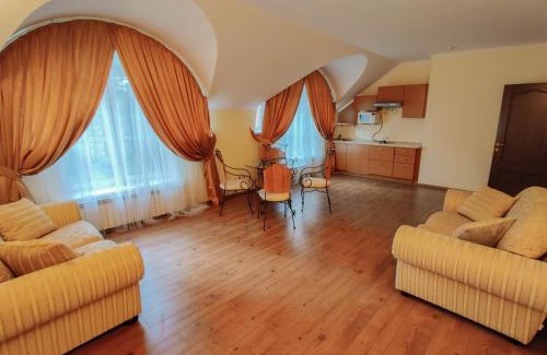 Hlibivka Hotel | Заміський комплекс "Пуща Лісна"