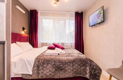 Dniprovs'kyi District Apartment | Затишні апартаменти на Воскресенці від MYFREEDOM