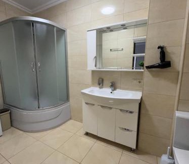 Chernovtsy Apartment | Затишні апартаменти TWO