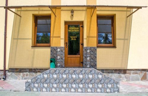 Kamenets-Podol'skiy Hotel | Каприз