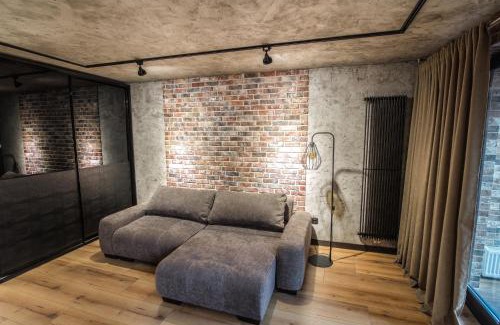 Dzerzhyns'kyi District Apartment | Квартира в центре Харькова