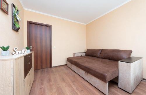Darnyckyj Apartment | Квартира на Левом берегу с видом на озеро