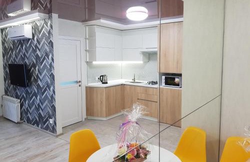 Dzerzhyns'kyi District Apartment | Квартира Lux біля Саржиного Яру