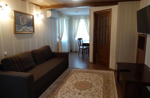 Yerkiv Hotel | КОЗАК ВАКУЛА