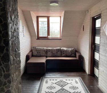 Zhydachivs'kyi District House | Котедж за містом