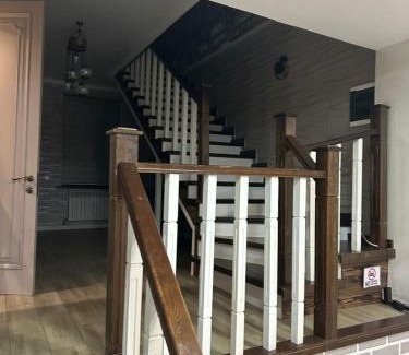 Bostandyk District House | Коттедж 400квм