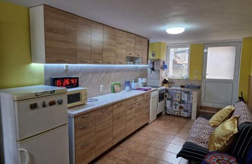 Malko Tarnovo House | Къща за гости Пантови