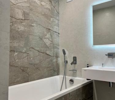 Rivne Apartment | Люкс апартаменти в ЖК Театральному.Центр міста